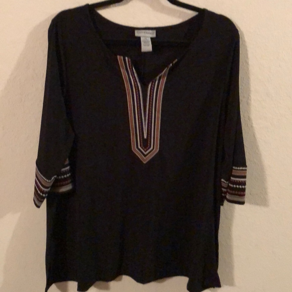 Catherine’s 0X v neck blouse with detailing